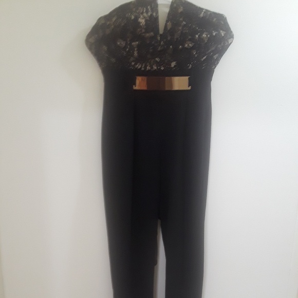 Jumper - Picture 2 of 2